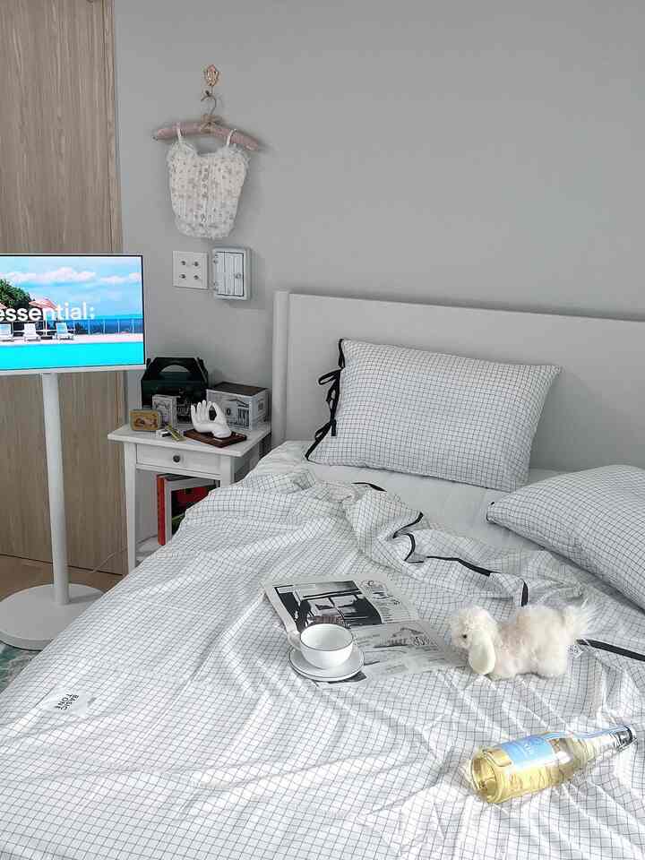 ＃夏の味のインテリア＃コンスープの記録＃今日の私たちの家 

「夏準備終わり☁️ホワイト＆ブラックチェックで涼しくすっきり」





＃私のお金の耐久＃夏の布団＃夏のインテリア＃夏の布団のセット＃夏の布団お勧め＃キルト＃リボン枕カバー＃チェック布団＃ブラックホワイト＃ブラック＆ホワイトインテリア＃フレンチインテリア＃フレンチ 