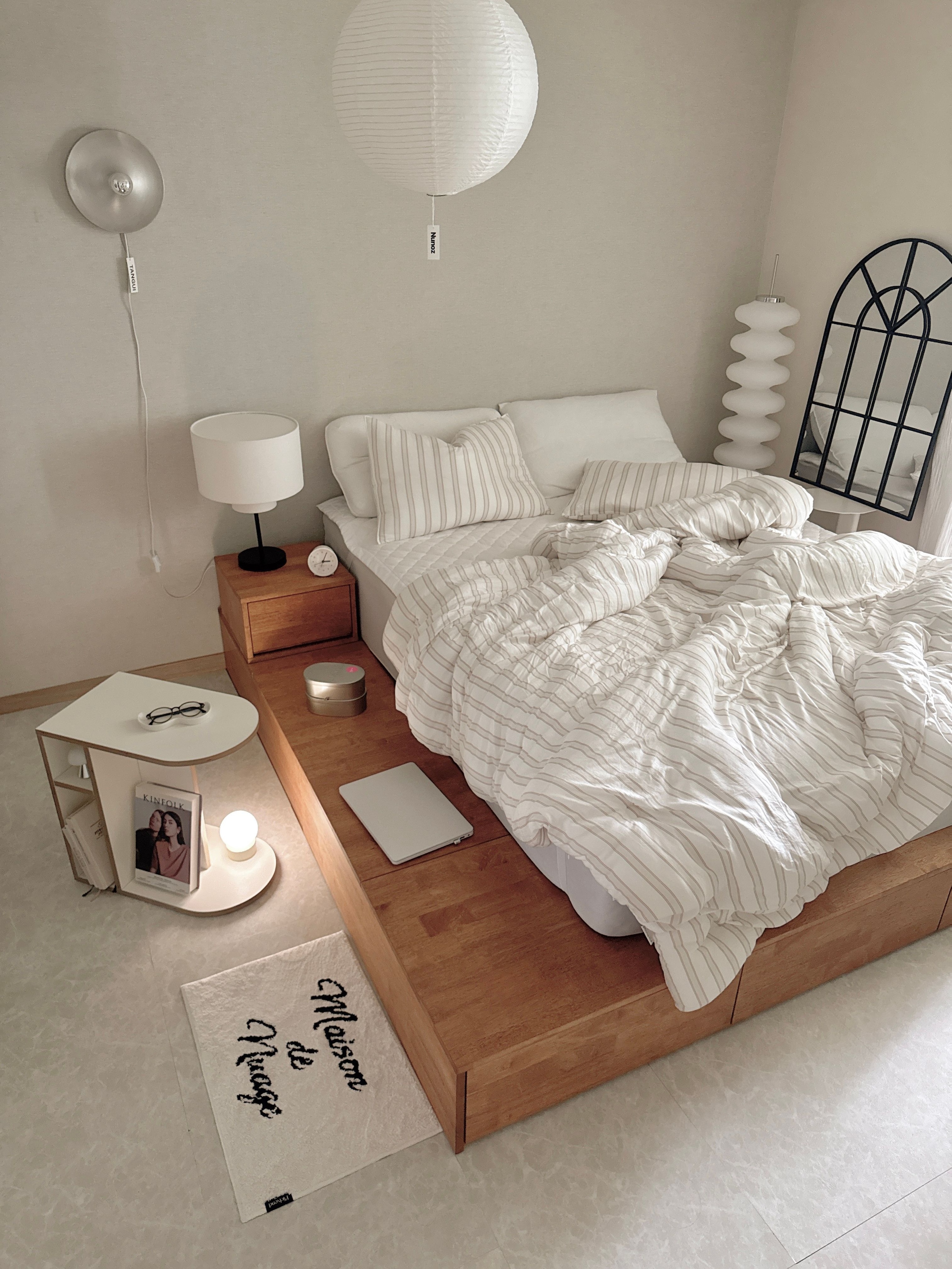 Round Shelf Side Table user photo