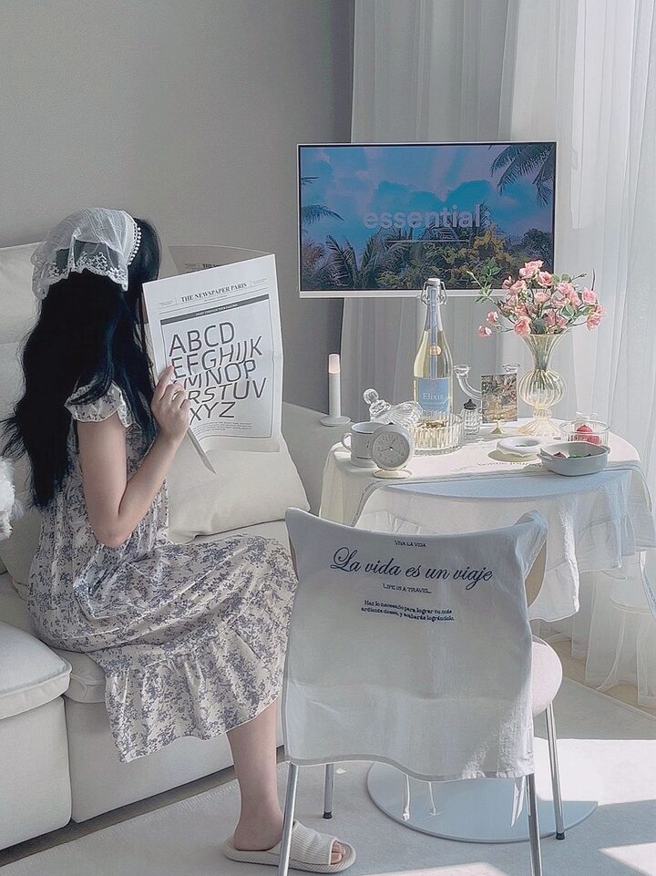 short form carousel card thumbnail