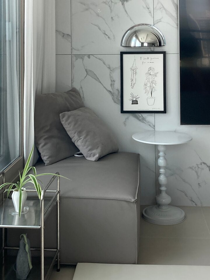 short form carousel card thumbnail