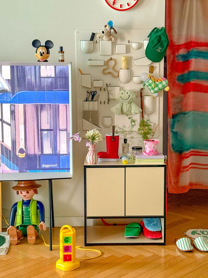 short form carousel card thumbnail