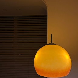 조명 하나로 분위기가 잡힌다구요 💡
해외배송이라 오래걸렸지만.. 기다린 보람이 있었다!
불을 꺼도예쁘고 켜두면 더!예뻐요 🧡
소파컬러와도 너무잘어울려🌝
#조명 #조명인테리어  #주황색  #인테리어 #오늘의집  #조명포인트  #오렌지소파 #주황색소파 #컬러포인트 