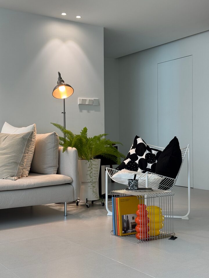 short form carousel card thumbnail