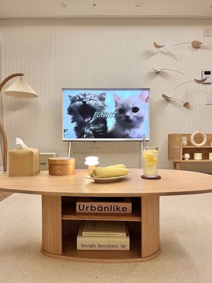 short form carousel card thumbnail