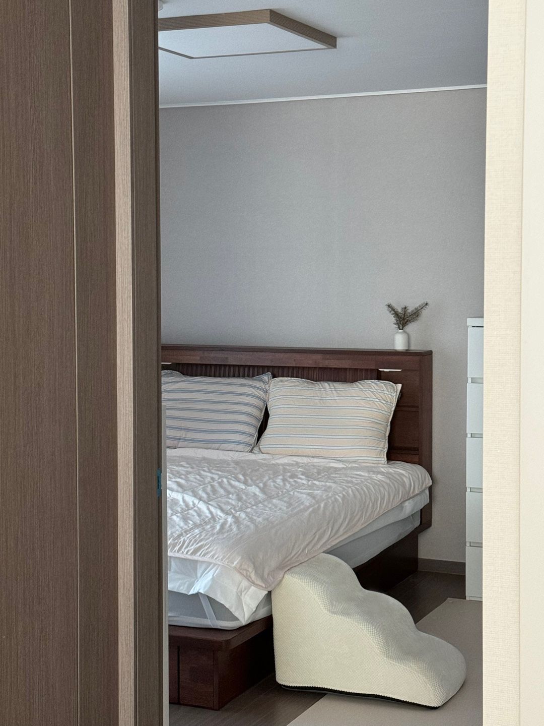 Vintage Mansion Cotton Fitted Pillowcase Set (2-Pack) user photo