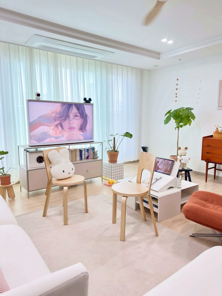 short form carousel card thumbnail