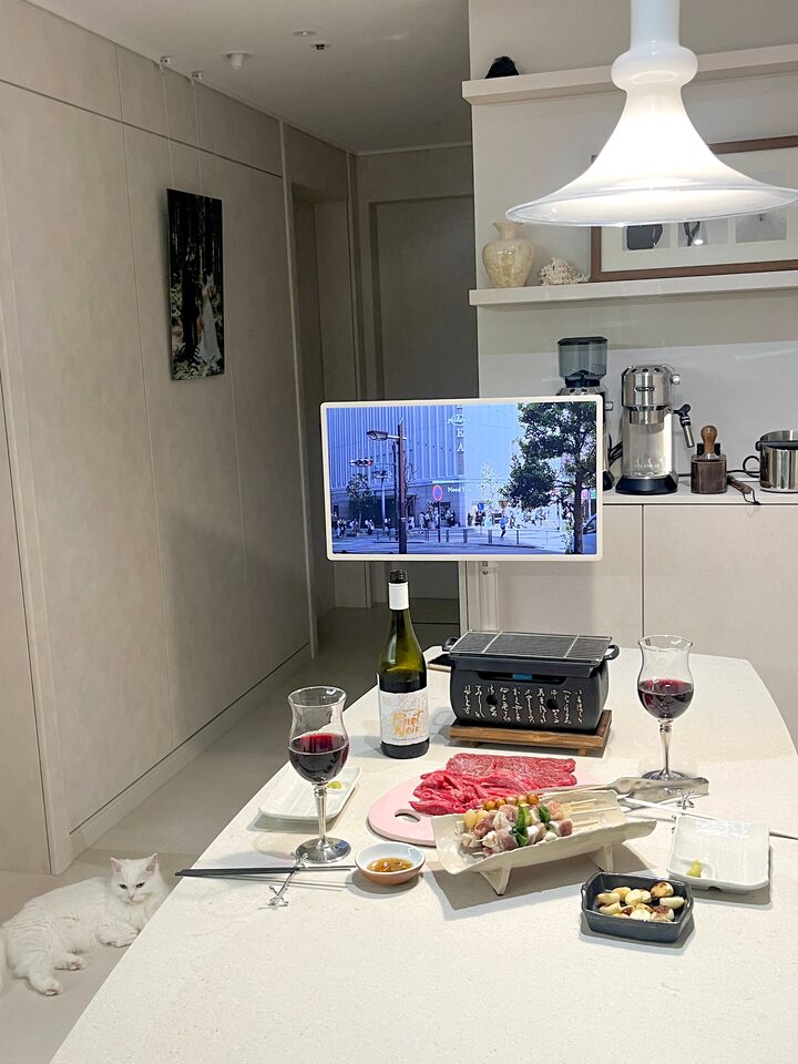 short form carousel card thumbnail