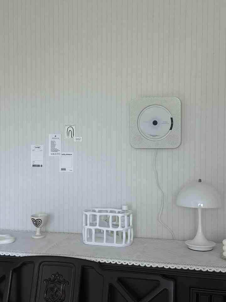 CDプレーヤー来た🎧🤍




＃CDプレーヤー＃CD＃ピアノ＃ピアノインテリア＃インテリア＃ワンルーム＃デスクテリア＃デスクテリア族＃デスクセット＃ミラー＃マッシュルーム＃照明＃ベッドルームインテリア＃照明＃キャンドル 