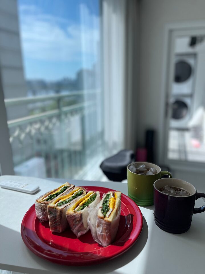 short form carousel card thumbnail