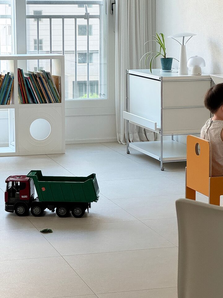 short form carousel card thumbnail