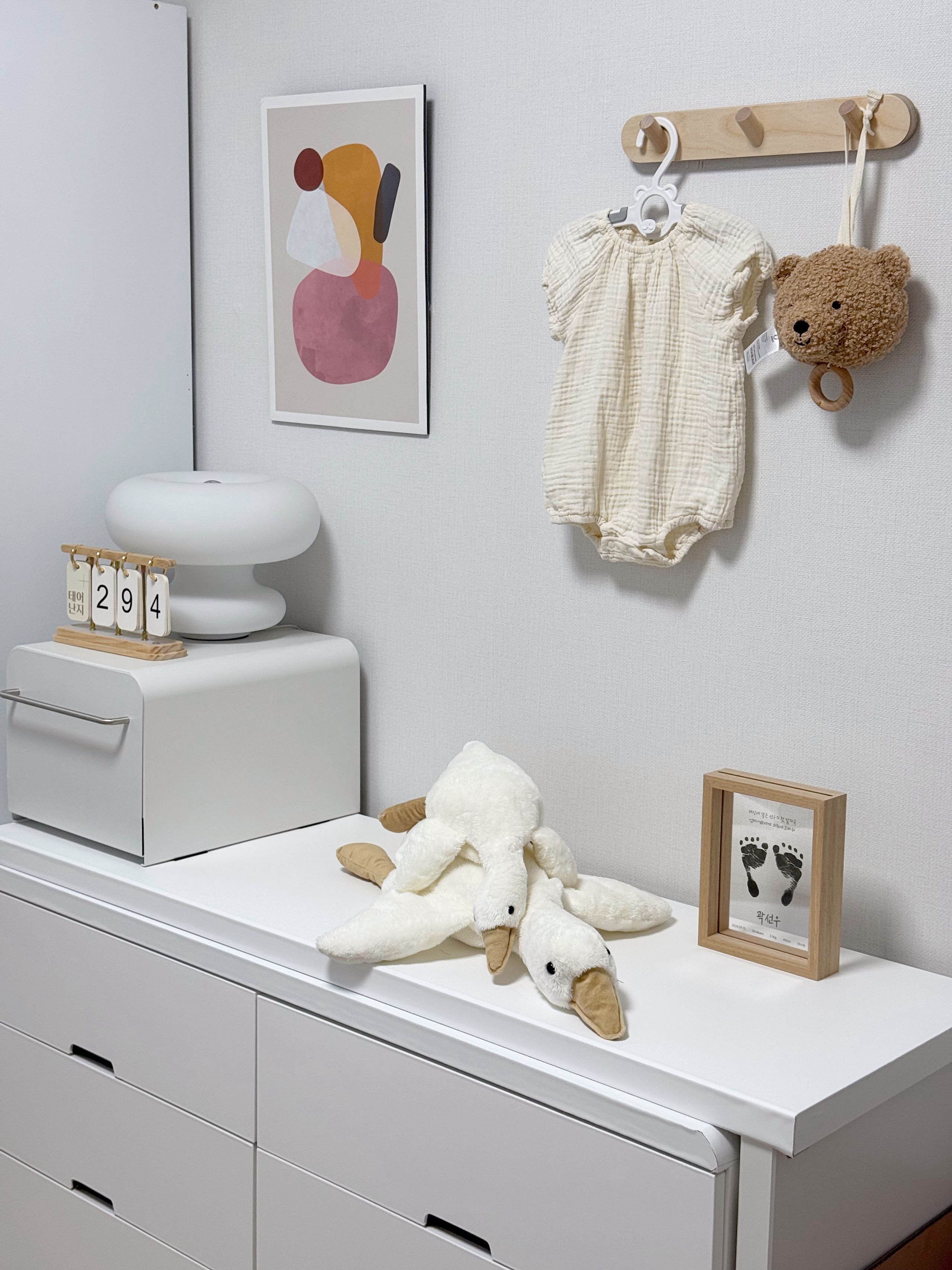 Mid-Century Slide Steel Storage Cabinet user photo