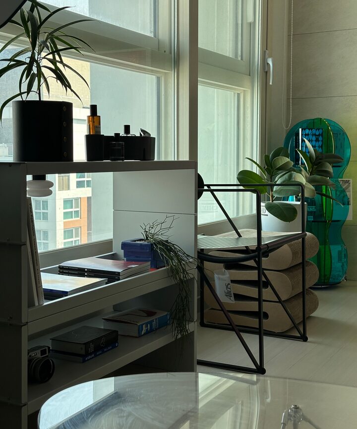 short form carousel card thumbnail