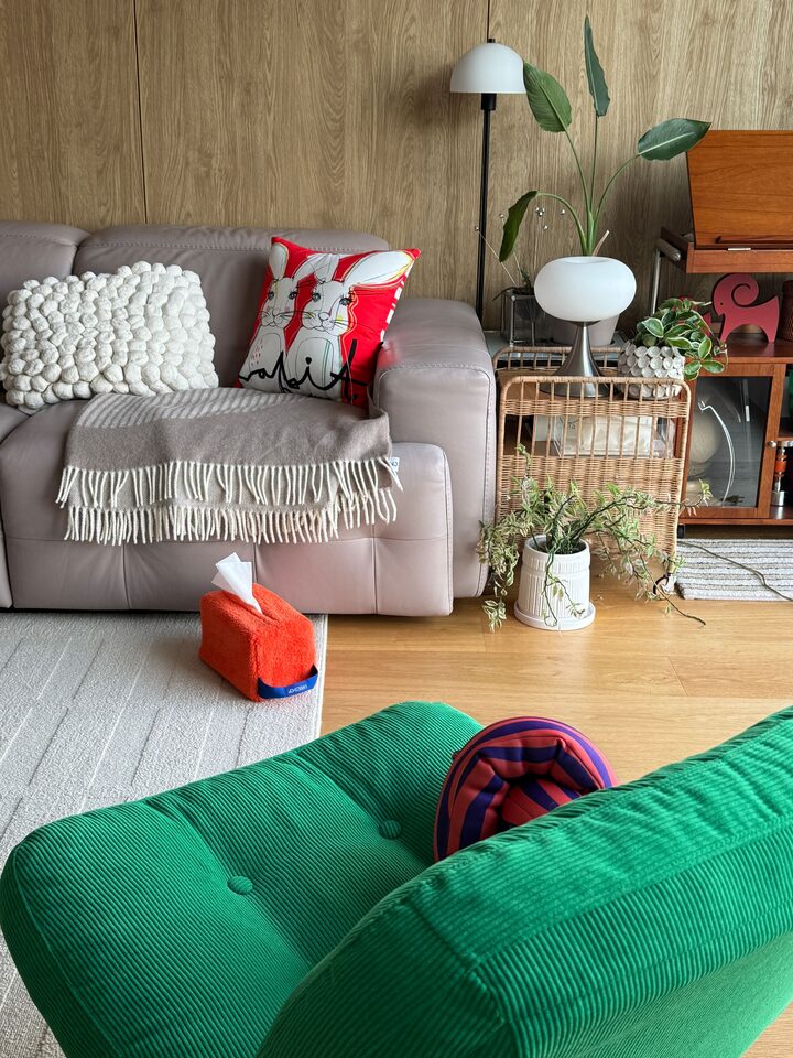 short form carousel card thumbnail