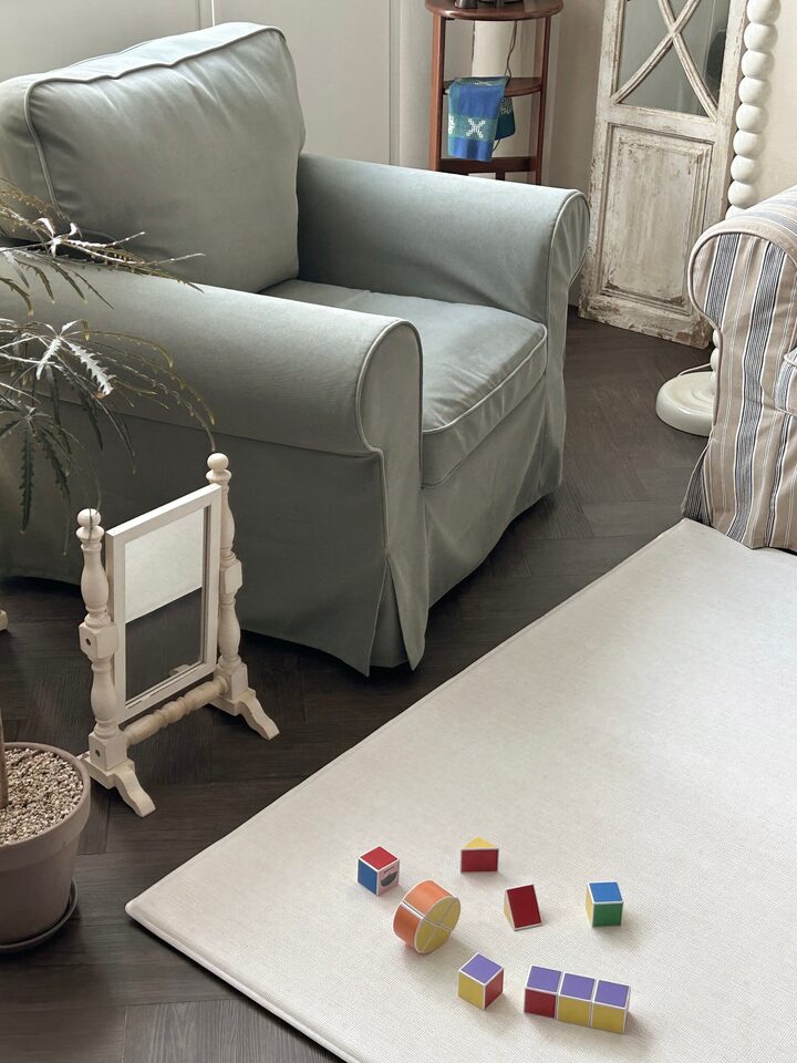 short form carousel card thumbnail