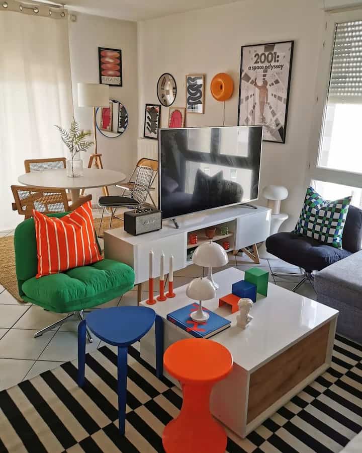 Interior rule #1: Match your vibe, not the furniture. Orange, green, and blue walk into a room—and it works 🧡💚💙

Credit:@james___stpatrick1

#InteriorCrush #AestheticLiving #ZennialDecor #ColorfulInteriors #VibeCheckHome #DesignFlex #InteriorInspo #StatementPiecesOnly