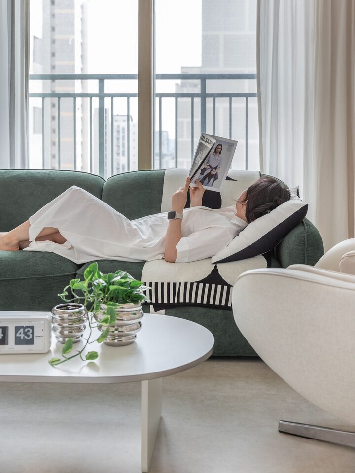 short form carousel card thumbnail