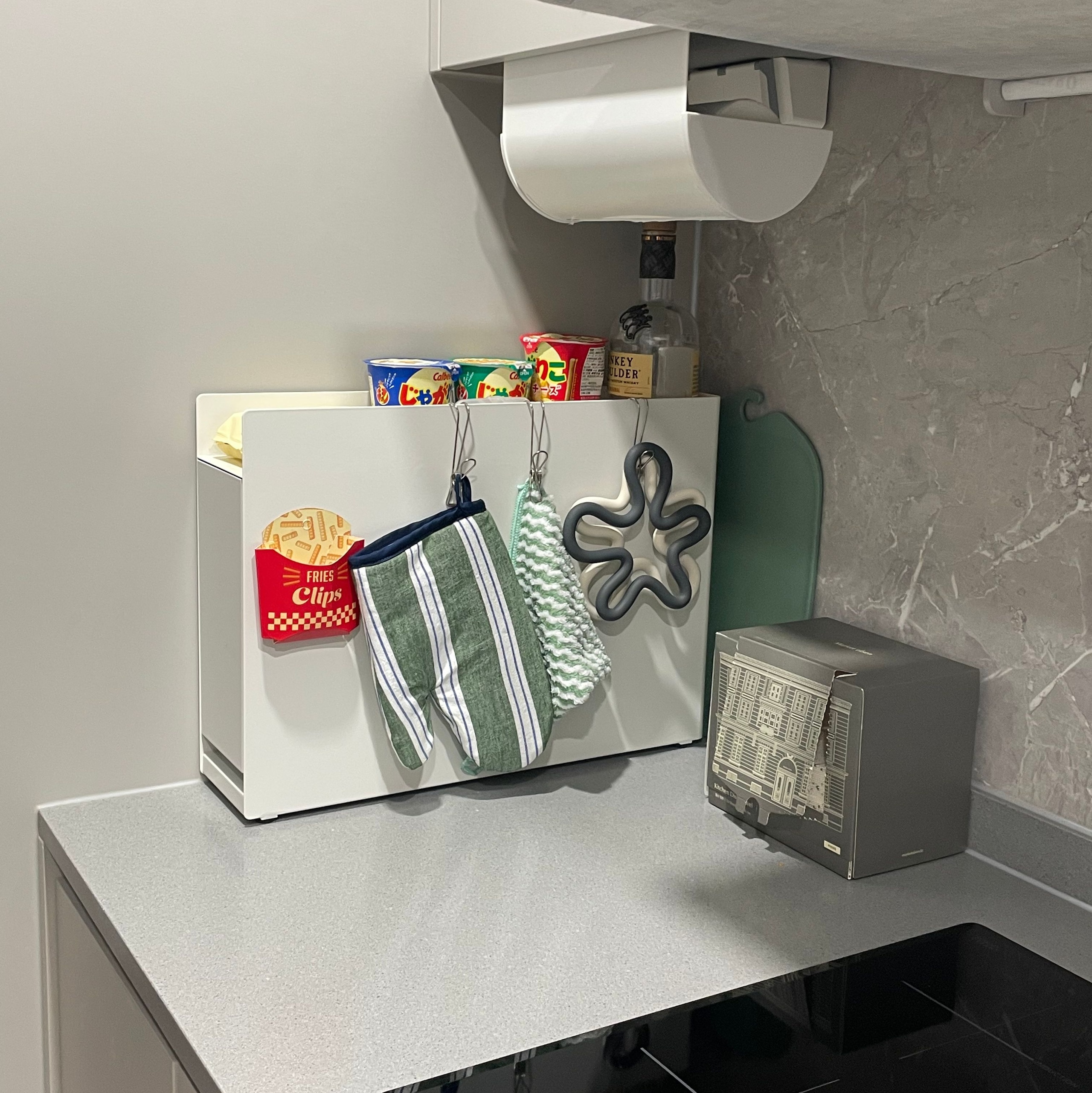 Slim Sliding Metal Storage Cabinet user photo