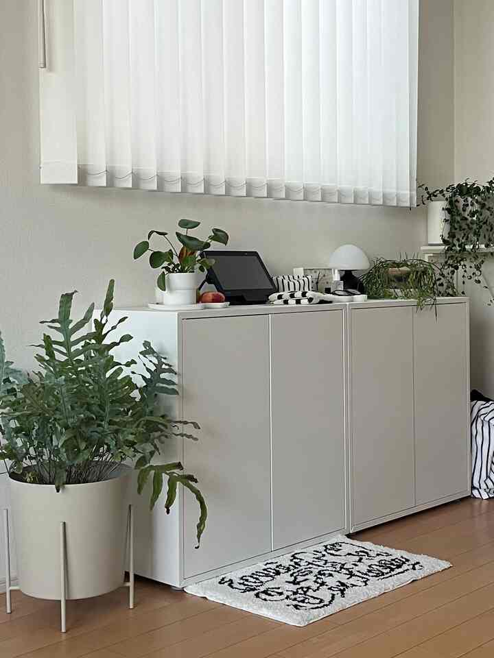 Penyimpanan Ruang Tamu (Eketo)
Saya menyimpan perlengkapan sekolah anak-anak saya di kompartemen utama.

#RuangTamu #livingroom #リビング収納 #子どものいる暮らし #韓国インテリア #nomia #ikea #hmhome #panasonic