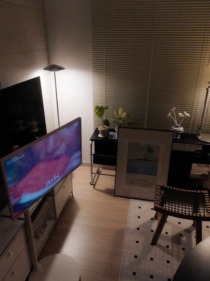 short form carousel card thumbnail