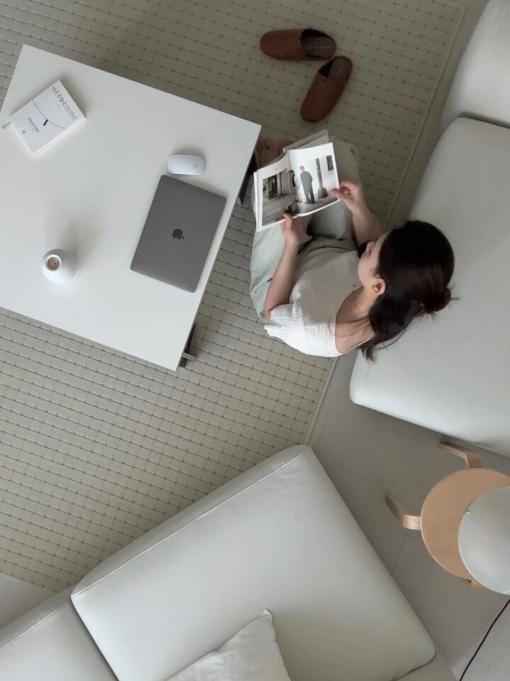 short form carousel card thumbnail