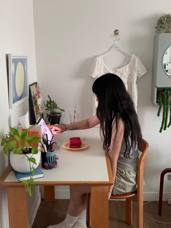 short form carousel card thumbnail