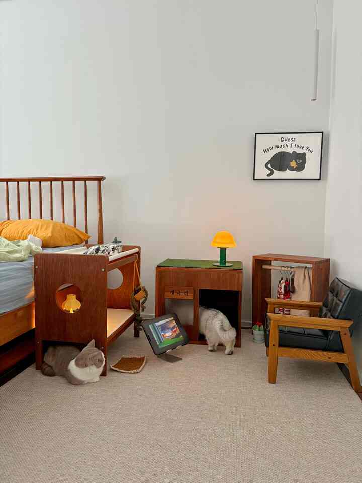 Tagged posts featuring Candy Dome Table Lamp 3