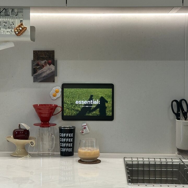 short form carousel card thumbnail