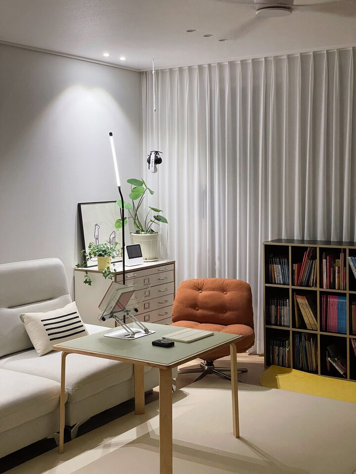 short form carousel card thumbnail