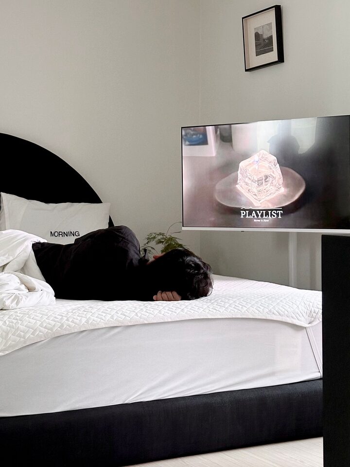 short form carousel card thumbnail