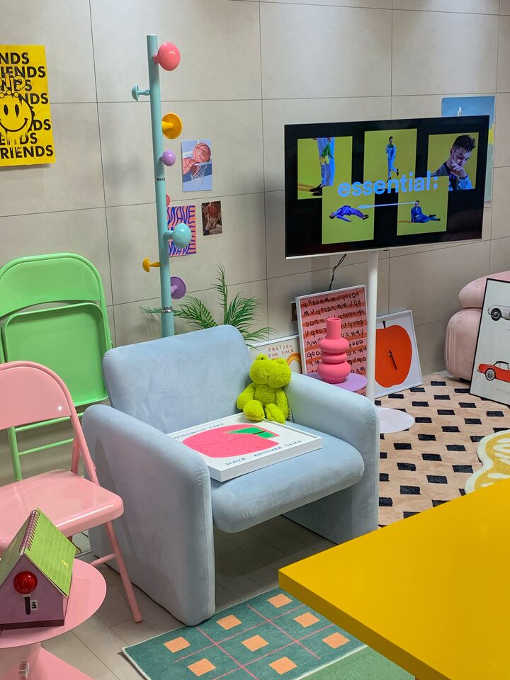 short form carousel card thumbnail