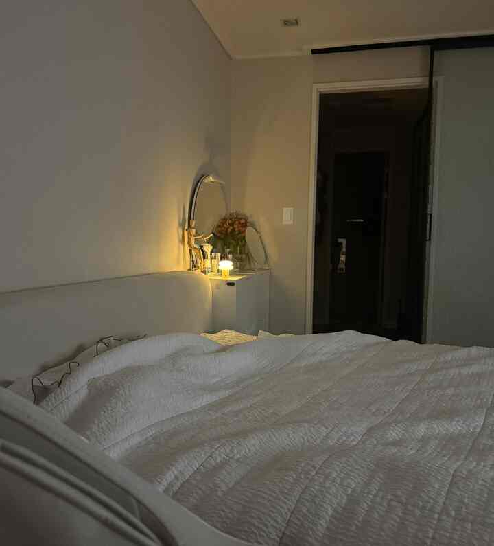 ＃今日の私たちの家6＃コンスープ記録

コンスープはいつでもした。 
いくつか追加すれば完走しそうですよ👀🤍
陸退して今日はマッサージチェアで極楽を..🤍
ビールを飲みながらやりたい心が煙突のようですが、
ビールがしっかりして今日は我慢します🥹
雨がたくさん来ます。
おやすみなさい✨🫶

＃チャレンジ＃お部屋＃お部屋のインテリア
＃ファブリックベッド＃サンライト電球＃スノーマン8 
＃夏寝具＃シアサーカー布団＃マッサージチェア＃ボディフレンド
＃独身ツアー
＃バゲットリサイクル＃コミュニケーション