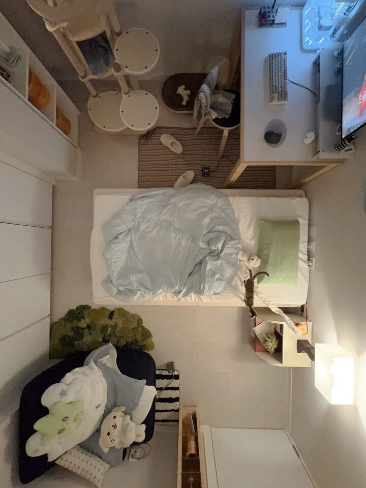 short form carousel card thumbnail