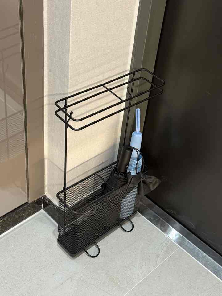 モダンスリム 傘立てを使ったコーディネート 1