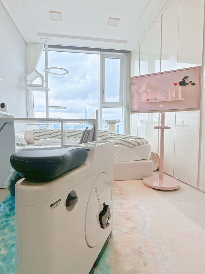 short form carousel card thumbnail