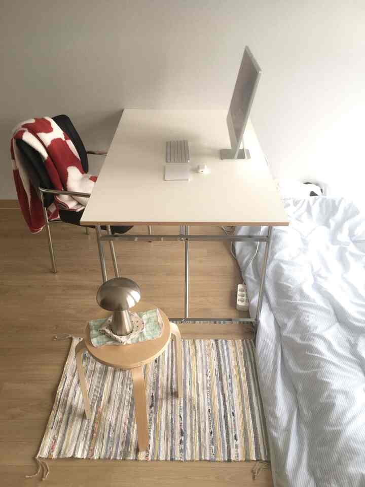 #1인용가구
My Cute Desk🪑

#CornSoupRecord #데스크셋업 #데스크테리어 #데스크인테리어 #재택근무 #화이트인테리어 #책상꾸미기 #데스크꾸미기 #재택근무인테리어 #원룸가구배치 #원룸꾸미기 #원룸인테리어 #맞팔 #침실스타일링 #침실인테리어 #화이트인테리어 #원룸 #8평오피스텔 #8평원룸 #침실 #인테리어 #집꾸 #집꾸미기 #homedecor 
