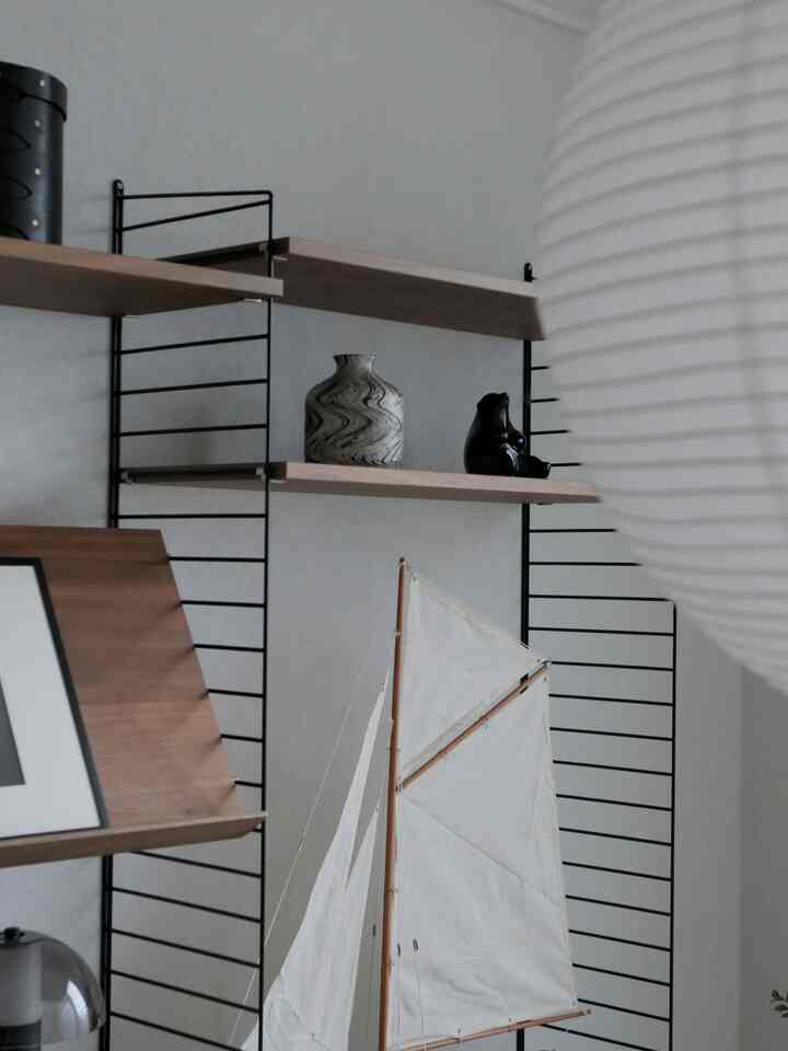 #예쁜템최고야 #콘수프기록

Saya pindah dan dapat hadiah! Somnim-nya satu tim dengan Mate House,
dan dia memberi saya hadiah pindahan ㅠ
Objet d'art-nya cantik sekali...
Saya langsung menyalakan dupanya begitu barangnya sampai dan rasanya enak sekali.
Terima kasih, Somnim, sudah memberiku hadiah ini ㅠ
Aku sayang kamu, aku akan menggunakannya dengan baik 🥺🤍

#TamanHariIni #홈스타일링 #신혼집인테리어 #오늘의집 #오늘찾은취향 #집꾸미기 #신혼집 #신혼집꾸미기 #인테리어소품 #신혼집인테리어 #오늘의집 #20평대인테리어 #25평인테리어 #데스크테리어족 #거실인테리어 #맞팔 #이거살까요 #전국내방자랑 #이케아추천템