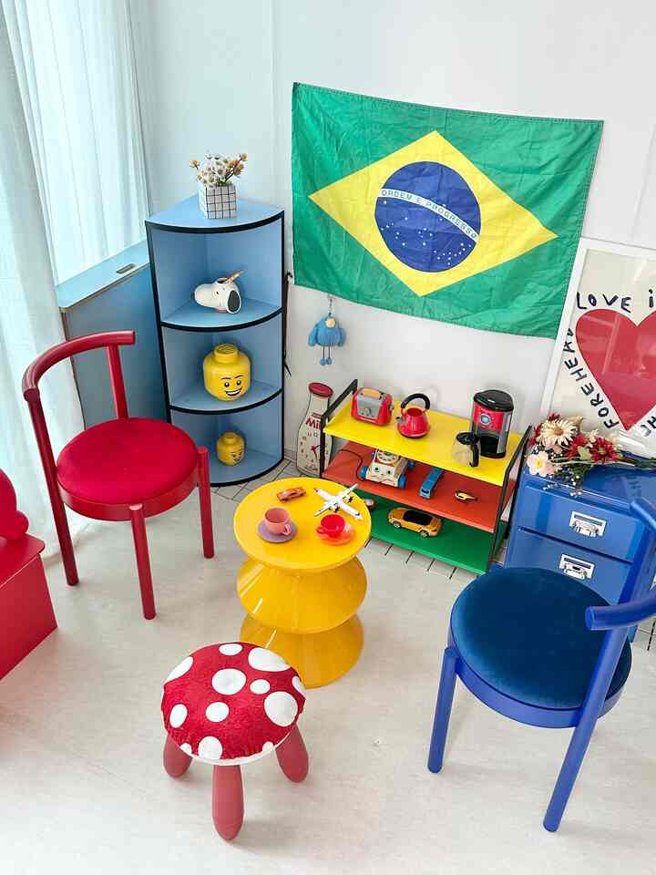 #콘수프기록  #컬러인테리어 #colorinterior #playroom #아이가사는집 #오늘의집 #미드센츄리모던 