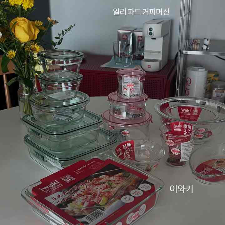 #이와키天国！

新婚ハウスおかず容器とキッチン器でいわきが有名だから購入してみました！ #동양미한스푼

✔️みんな耐熱容器というのが一番いいと思います。 
✔️緑色の四角い容器はフタ抜くと電子レンジ、オーブンともに可能！ 
✔️ピンク色の容器は蓋を外して電子レンジ可能！ 

#iwaki #반찬통 #주방템 #신혼부부잘산템 

