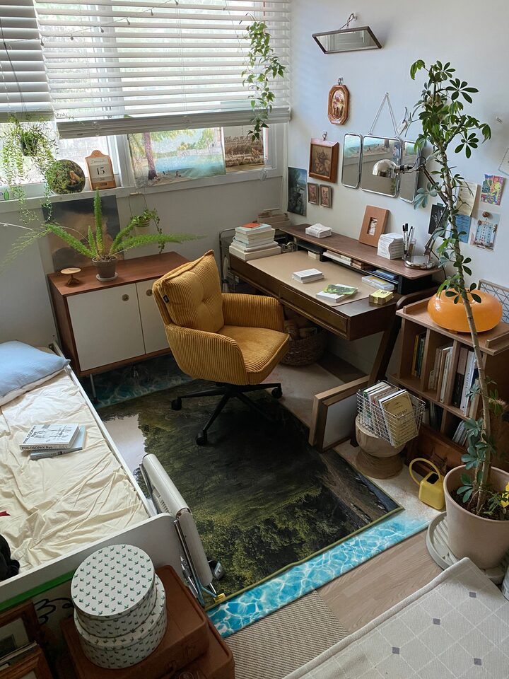 short form carousel card thumbnail