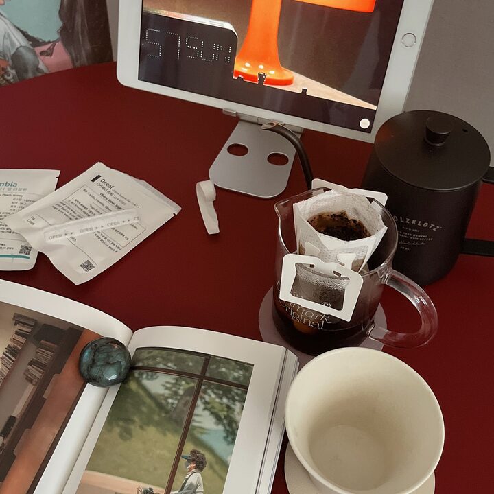 short form carousel card thumbnail