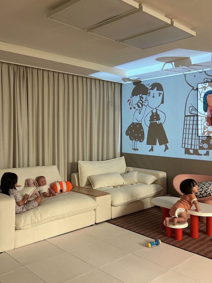 short form carousel card thumbnail