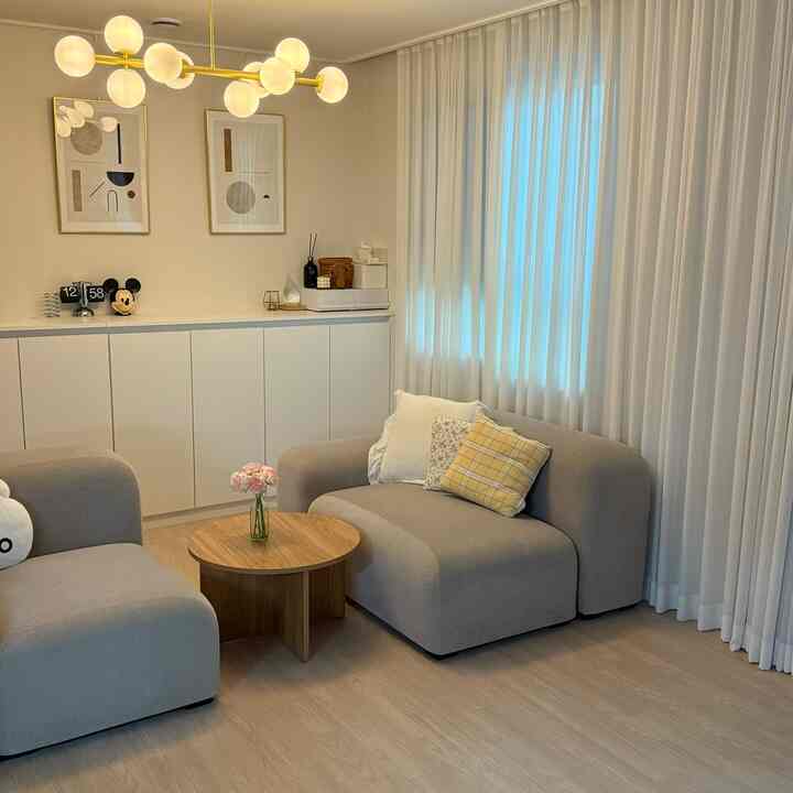 #오늘의우리집 2  #잭슨카멜레온  #가을 #가을준비  #철제서랍 #모던하우스  #맞팔 #화요일 #헤트라스 