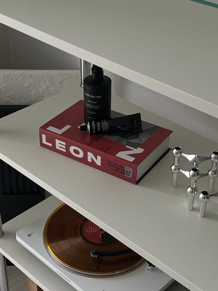 short form carousel card thumbnail