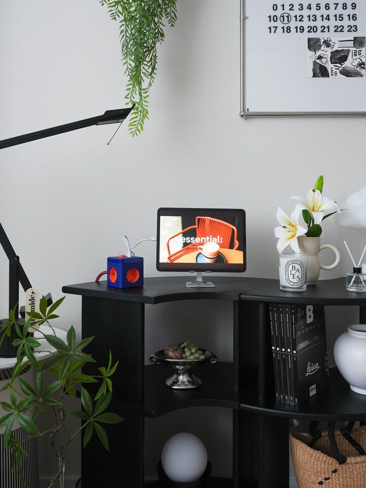 short form carousel card thumbnail