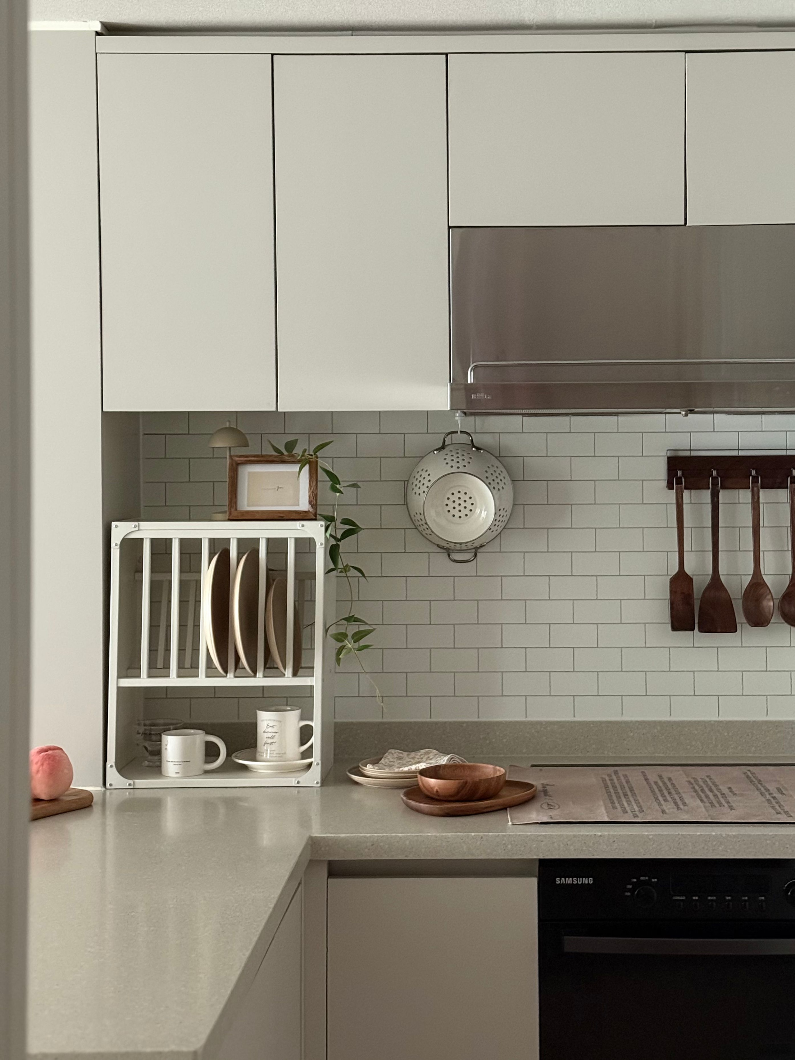 Nordea Modern Kitchen Counter Rack user photo