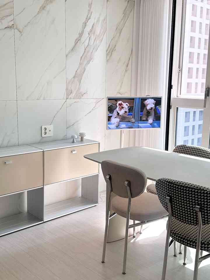  #집꾸미기 #홈스타그램 #자취인테리어 #플랫포인트 #빌라레코드 #인테리어 #홈카페 #오늘의집 #거실 #주방도구 #조리도구  #homestyle #homemade #Lifehome #InteriorStyle #홈카페 #맞팔 #맞팔환영