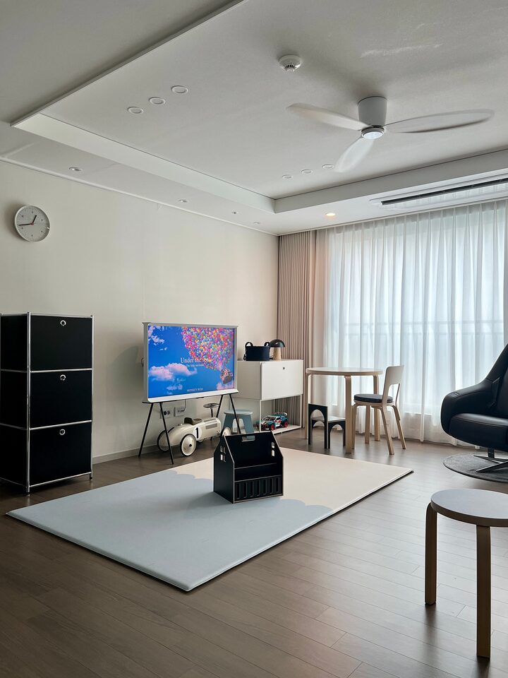 short form carousel card thumbnail