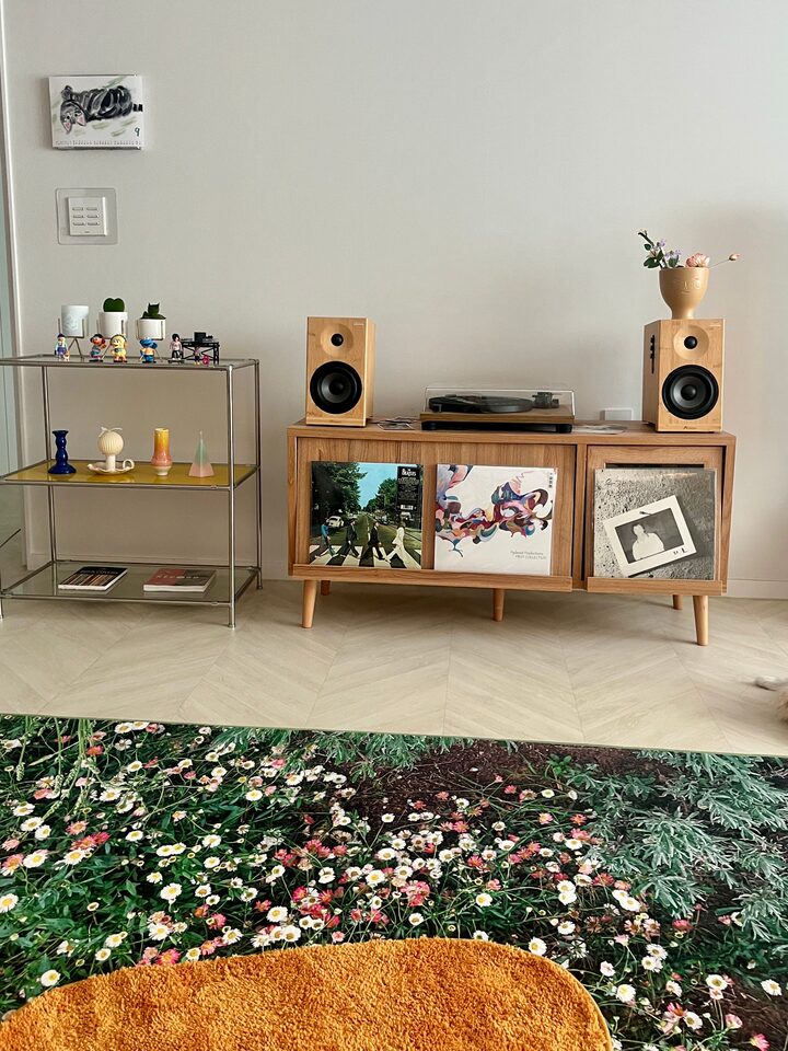 short form carousel card thumbnail