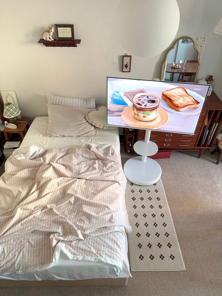 short form carousel card thumbnail