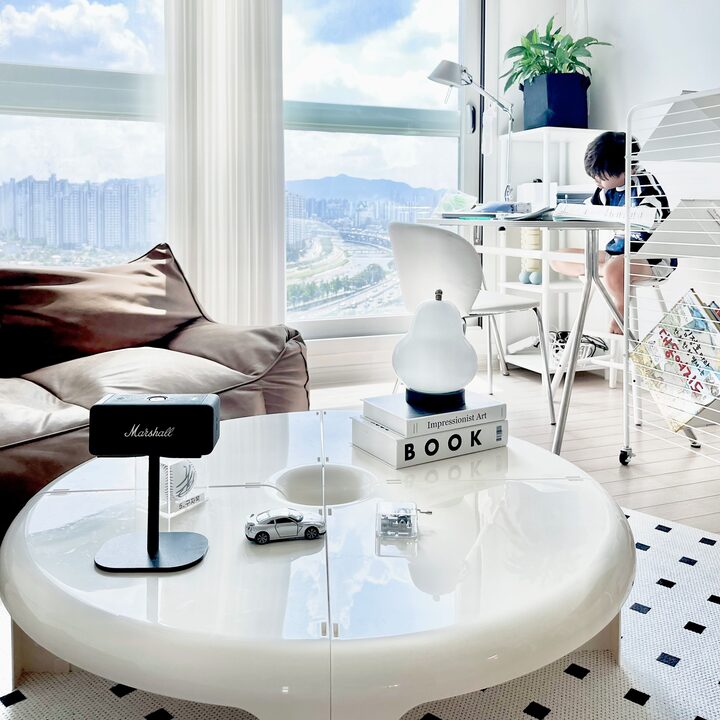 short form carousel card thumbnail